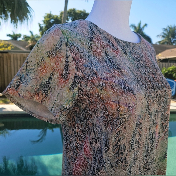 NEW Short Sleeve Dress Size M Pastel Contemporary Minimalist Colorful Feminine - Picture 3 of 12